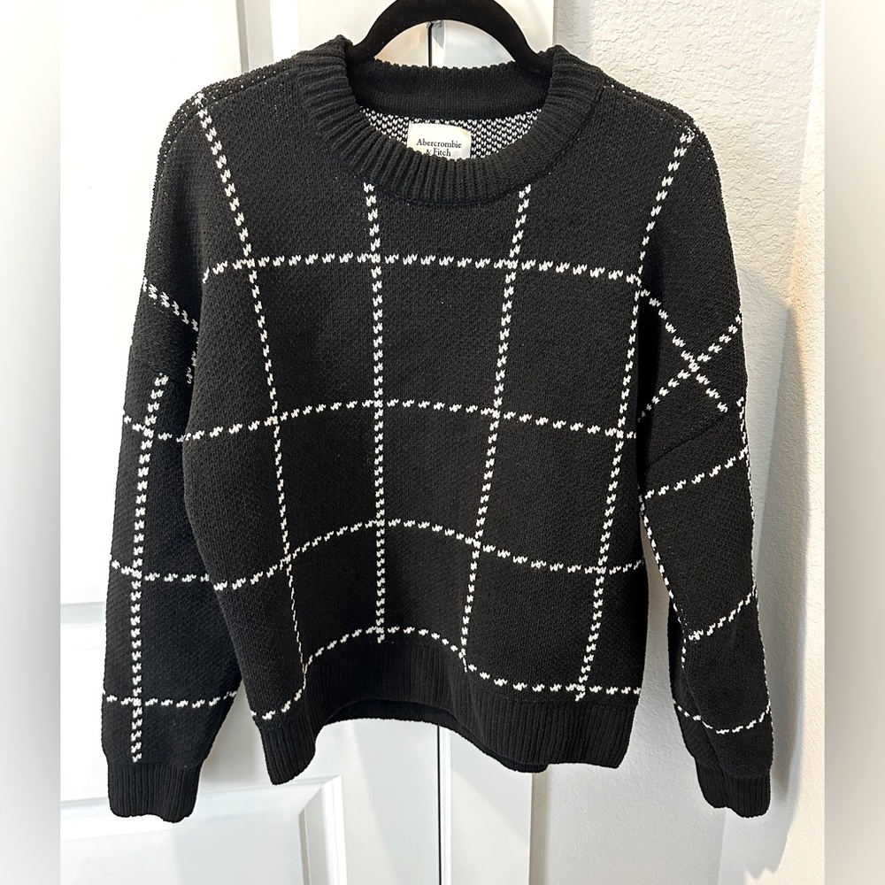 Abercrombie & Fitch high quality windowpane sweater